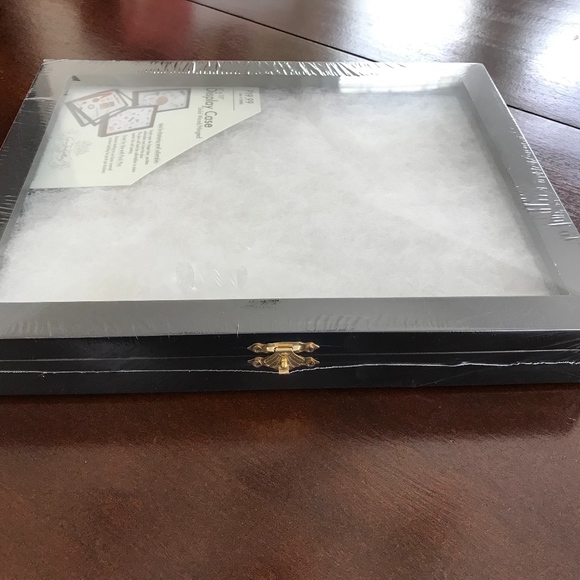 8x10 Wood and Glass Display Case - Picture 3 of 6